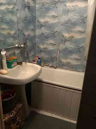 Продам 1ком. Ленинский район Звезлный хорошая цена ! Донецк