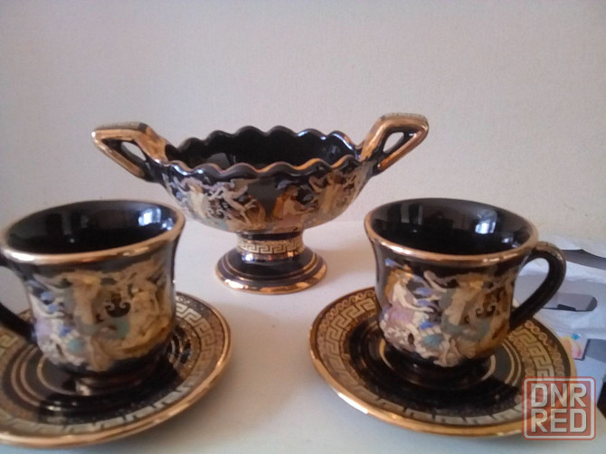 2 чашки с блюдцем и конфетница Донецк - изображение 1