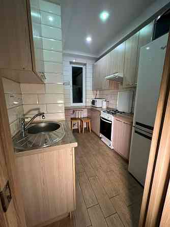 Хорошая квартира со светлым ремонтом Мариуполь