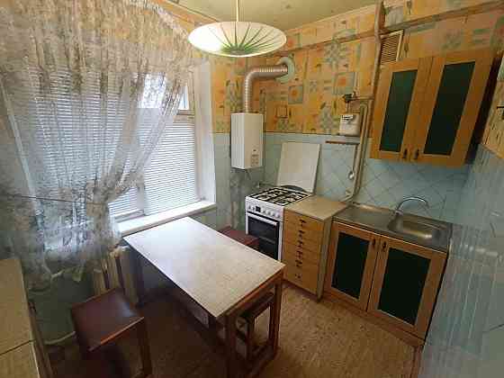 ППродам 2-комн. квартиру возле Пролетарского исполкома, ул. Армавирская. Донецк