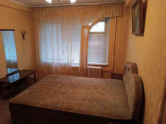 ППродам 2-комн. квартиру возле Пролетарского исполкома, ул. Армавирская. Донецк