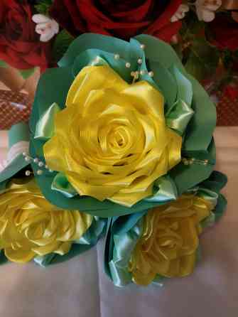 Цветы из атласной ленты Донецк
