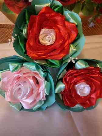 Цветы из атласной ленты Донецк