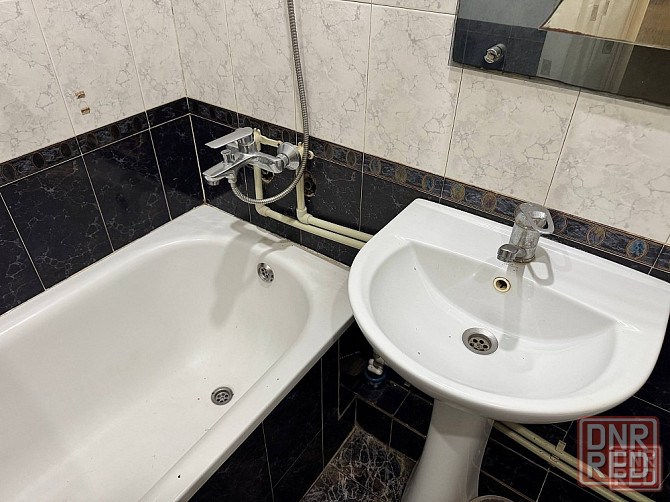 Продажа 3-комнатной квартиры по ул. Куйбышева, Киевский район, жд Донецк - изображение 4