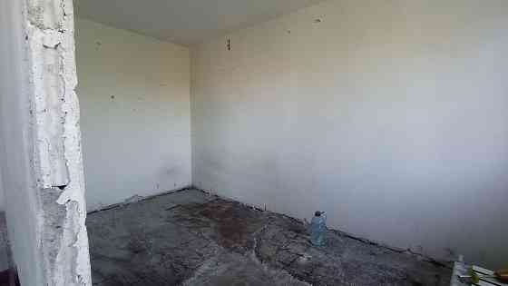 Продается уютная трёхкомнатная квартира по ул. Металлургов возле центрального рынка Мариуполь