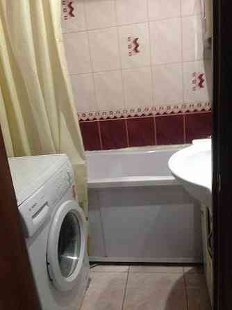 Сдам квартиру срочно 2-х комнатная Донецк