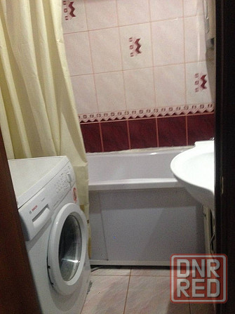 Сдам квартиру срочно 2-х комнатная Донецк - изображение 1