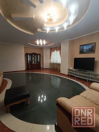 Продам 3-х комн кв-ру ул Розы Люксембург/ пр. Панфилова с ремонтом и мебелью Донецк - изображение 1