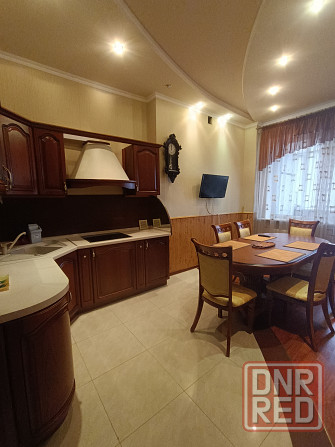 Продам 3-х комн кв-ру ул Розы Люксембург/ пр. Панфилова с ремонтом и мебелью Донецк - изображение 2