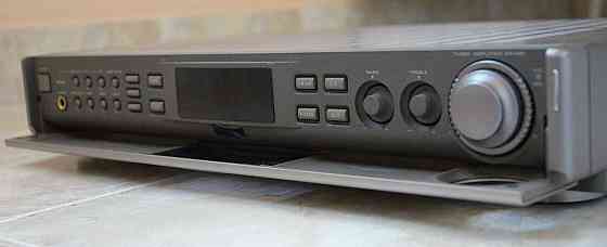 Усилитель с тюнером Marantz SR-1041 (made in Japan) Макеевка