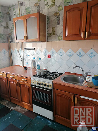 Сдаётся уютная 2-комнатная квартира в Макеевке, Горняцкий район, м-н Октябрьский! Макеевка - изображение 2