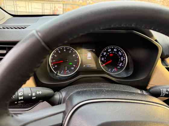 Toyota RAV 4. 2.5 AT Донецк