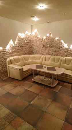 продам оздоровительный центр в центре Донецка Донецк