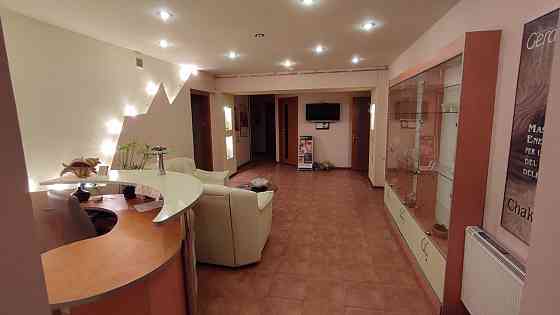 продам оздоровительный центр в центре Донецка Донецк