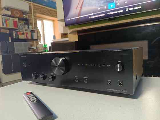 Интегральный усилитель "ONKYO"- A-9010 Донецк