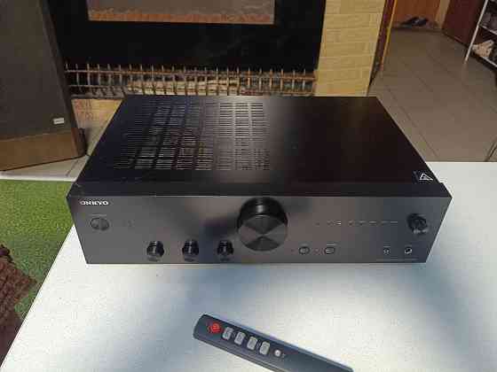 Интегральный усилитель "ONKYO"- A-9010 Донецк