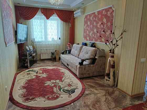 Продам шикарный дом на приватизир. земле в Пгт Старобешево Старобешево