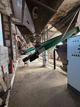 Продажа свинокомплекс полного цикла Донецк