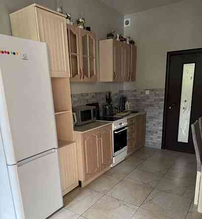 Сдаётся в г. Мариуполе: двушка Кальмиусский район ориентир Нептун Мариуполь