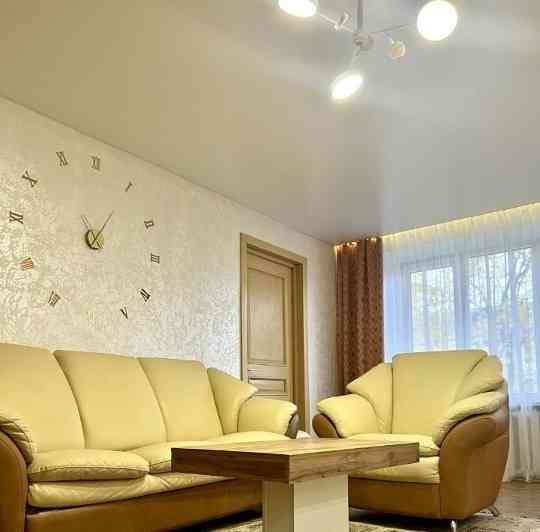 Сдается светлая и теплая евро двухкомнатная квартира с хорошим ремонтом! Калининский район, Медицинс Донецк