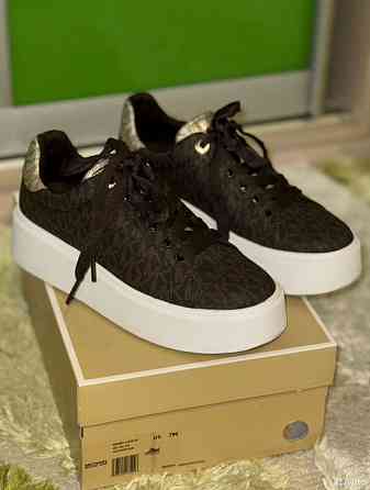 Кроссовки высокие Michael kors оригинал Донецк