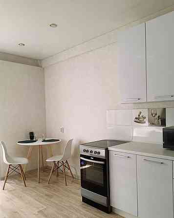 Предлагаю в аренду однокомнатную квартиру с хорошим ремoнтом,расположенную в Ворошиловском районе. Донецк