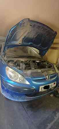 Продам машину Макеевка