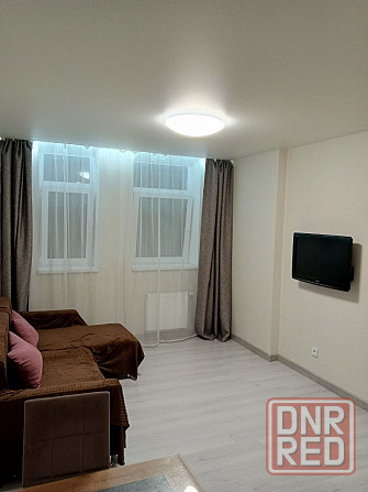 Сдаётся в г. Мариуполе, Пр-кт металлургов: трёшка Центральный район, ориентир пгту Мариуполь - изображение 1