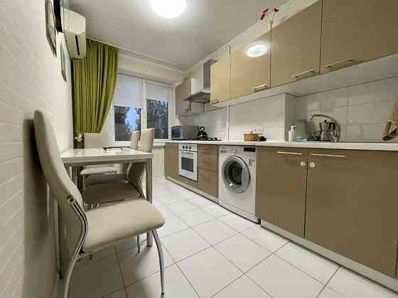 Сдаётся 2-к комнатная квартира в Ворошиловскому районе, проспект Дзержинского 12 Донецк