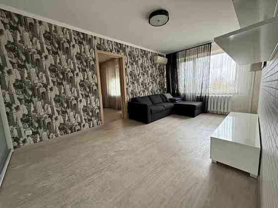 Сдаётся 2-к комнатная квартира в Ворошиловскому районе, проспект Дзержинского 12 Донецк