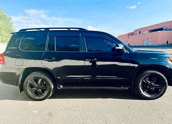 Продам Toyota Land Cruiser 200 2015 г. Донецк