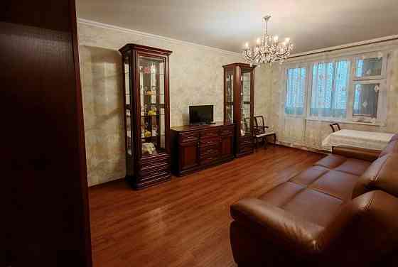 Сдаю двухкомнатную квартиру 60.0 м² этаж 4/5 Ворошиловский район, проспект Ватутина Донецк