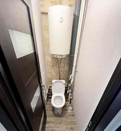 Сдается просторная двухкомнатная в Ленинском районе (Перинатальный центр). Донецк