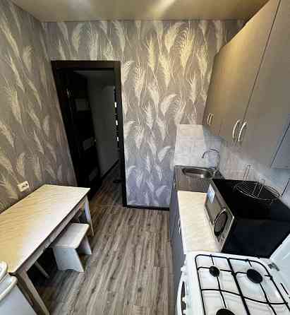 Сдается просторная двухкомнатная в Ленинском районе (Перинатальный центр). Донецк