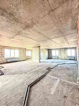 Продажа 4 комн.кв-ры. 161 кв.м. Мединститут. Донецк