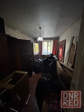 3кв. м-н Центральный 2/5 Макеевка - изображение 2