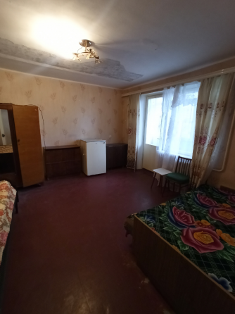 Продам 1 комнатную квартиру 6/9 Город Харцызск, р-н Черёмушки Харцызск