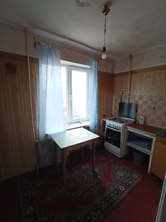 Продам 1 комнатную квартиру 6/9 Город Харцызск, р-н Черёмушки Харцызск