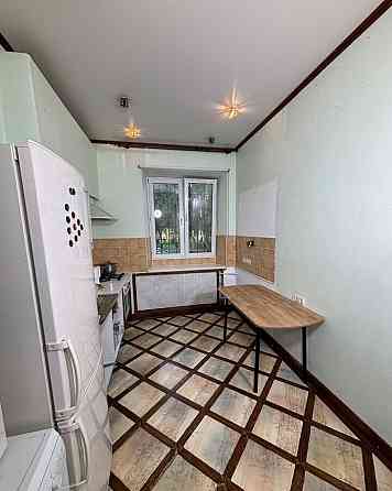 Сдается 2-комнатная квартира на длительный срок в Ленинском районе, на Обжоре. Донецк