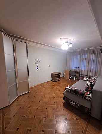 Сдается большая двухкомнатная квартира в Куйбышевском районе. Донецк