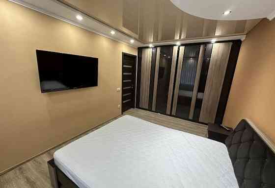 Мариуполь центр Казанцева двухком кв Хозяин Мариуполь