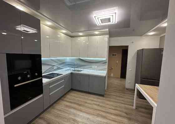 Мариуполь центр Казанцева двухком кв Хозяин Мариуполь