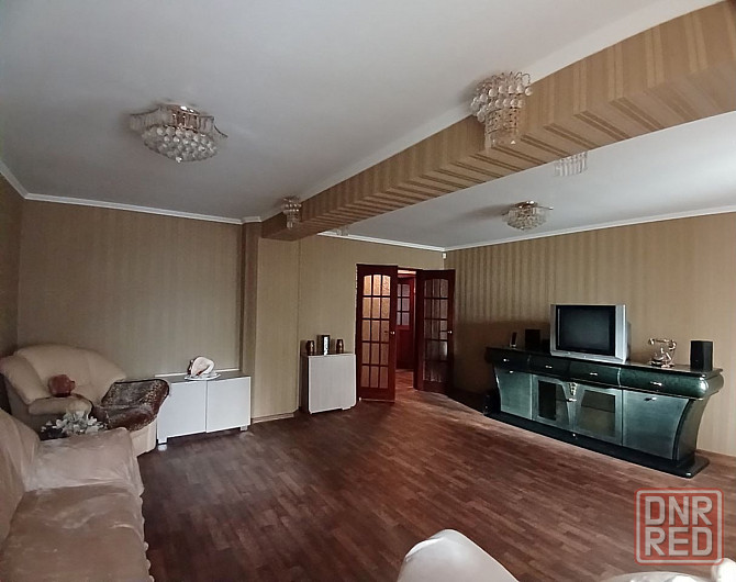 Продается 4 - х комнатная квартира, бульвар Школьный Донецк - изображение 1