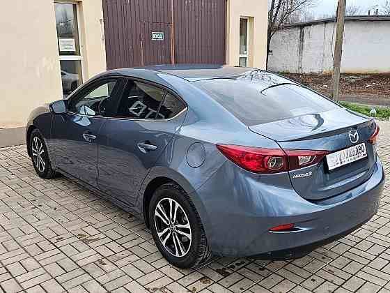 Продам mazda 3 ,2016 год ,2.0 Акпп Макеевка