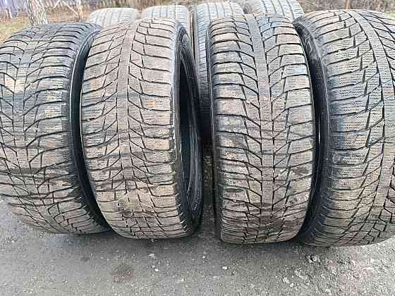 Продам зимнюю резину. Донецк