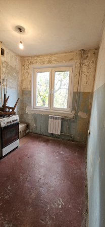 Продаётся 1-комнатная квартира 4/5 , в г.Макеевка Центрально-Городской район Макеевка