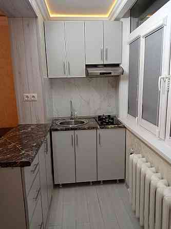 Сдаётся: 1 комнатная квартира (студия) Район: Ленинский, ул. Речная (боссе) Донецк