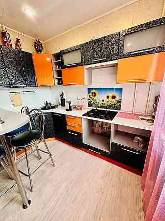 Сдаётся: Двухкомнатная квартира Приморский район, пр-кт Нахимова, ориентир Приморский парк. Мариуполь