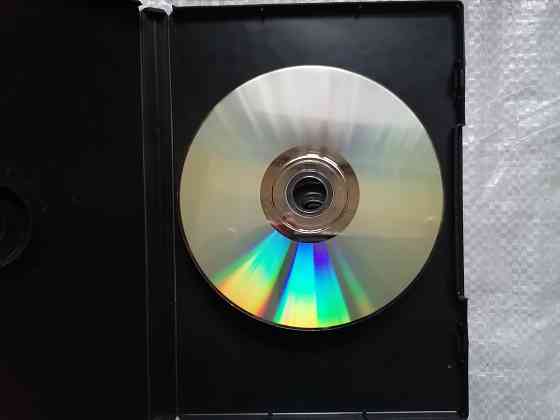 DVD фильм Цунами 2012. Лицензия. Украина. 2010 г. Стаханов