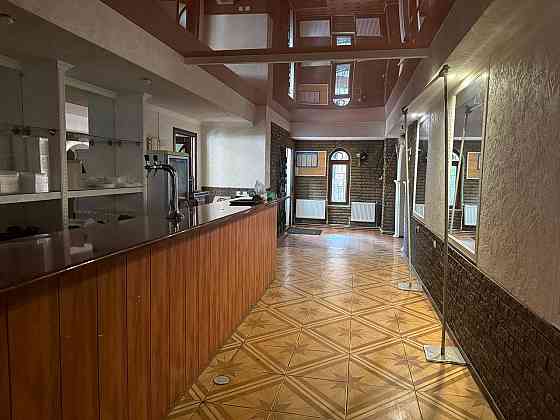 Предлагается в аренду отдельно стоящее здание в центре Макеевки, район оптовой базы Атака ! Макеевка